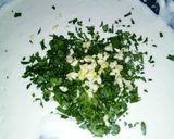 Foto del paso 2 de la receta: Marineras de pollo con ensalada