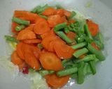 Foto langkah ke 3 dari resep Tumis sayur.