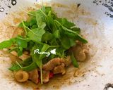 รูปขั้นตอนการทำที่ 6 ของ ข้าวผัดกะเพราหมูหมัก 🥓🍃🌶🥬
