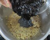 รูปขั้นตอนการทำที่ 3 ของ ริซอตโต้หมึกดำ Squid ink resotto