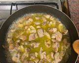 Foto del paso 3 de la receta: Pollo al limón con vino