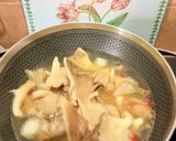 Gambar langkah 3 resipi 👩‍🍳Cendawan Tiram & Bayam Tumis Air.