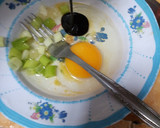 Foto langkah ke 1 dari resep Telur Dadar Kecap Lezat.