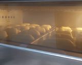 Foto langkah ke 5 dari resep Roti Manis.