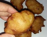 A picture of step 5 of Banana fritters #4weekschallenge #Wheatflourrecipescontest.