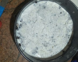 A picture of step 5 of Oreo Icecream Cake.