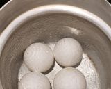 Foto del paso 2 de la receta: Empanadas Criollas Picantes y Jugosas