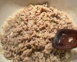 A picture of step 3 of Malloreddus alla Campidanese (pasta with saffron, tomato and pork sausage ragù).