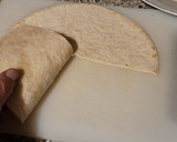 Foto del paso 2 de la receta: Wrap Hack con lomo rebozado, tomate, lechuga y huevo duro