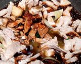 Foto langkah ke 5 dari resep Babi Mentega Manis.