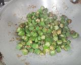 A picture of step 3 of Masaladar Bhindi.