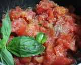 Foto del paso 1 de la receta: Salsa natural de tomates con albahaca