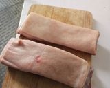 รูปขั้นตอนการทำที่ 1 ของ หมูกรอบ