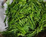 Foto langkah ke 4 dari resep Orak Arik Telur dan Daun Adas.