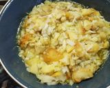 Foto del paso 2 de la receta Patatas ovadas con cebolla, berenjena, rúcula y canónigo