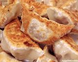 A picture of step 5 of Gyoza.