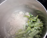 Foto del paso 2 de la receta: Arroz con gambas y merluza