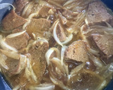 Foto del paso 5 de la receta: Seitán encebollado con arroz