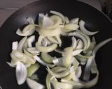 Foto langkah ke 2 dari resep Beef Gyudon.