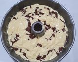 Foto langkah ke 7 dari resep Marmer Cake Law Thomas.