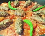 صورة لخطوة 3 من وصفة كفته مع البطاطا والبصل والبندوره سريعه وسهله