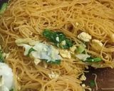 Foto langkah ke 6 dari resep Bihun Goreng ala Solaria.