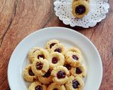Foto langkah ke 8 dari resep Thumbprint Cookies.