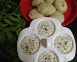 চটজলদি ভেজি সুজি ইডলি(veggie sooji idli recipe in Bengali) রেসিপির ধাপ 4 ছবি