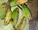 Foto langkah ke 1 dari resep Pisang goreng geprek sambal terasi.