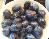 Szilvás pudingos piskóta mandulatejjel recept fázis 4 fotója