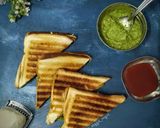 મેયો પનીર ચીઝ ગ્રીલ્ડ સેન્ડવીચ (Mayo Paneer Cheese Grilled Sandwich Recipe In Gujarati) રેસીપી સ્ટેપ6ફોટો