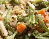 A picture of step 7 of Broccoli Pasta salad.