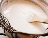 Foto del paso 2 de la receta: Panna cotta con coulis de jamaica con mezcal