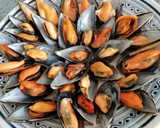 Foto del paso 5 de la receta: Mejillones con pipirrana