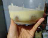 Hình bước làm 2 của món Kem sữa chua xoài vải