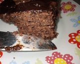 صورة لخطوة 10 من وصفة كيكة الشوكولاتة المسقية بدون شوكولاته اقتصادية والبنة ولا أروع🥧😋🤤