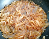 Foto del paso 3 de la receta: Cebolla caramelizada