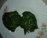 Foto langkah ke 2 dari resep Tumis daun pepaya n singkong(no pait).