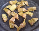 Foto del paso 1 de la receta: Arroz integral de cigalitas con fondo de restos pescado asado
