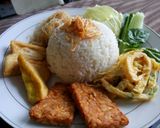 Foto langkah ke 5 dari resep Nasi Uduk magicom lengkap.
