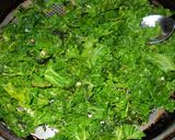 Foto del paso 1 de la receta: Ensalada con pollo, matambre o trocitos de lechón de las fiestas