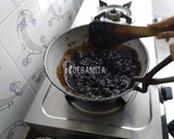 A picture of step 3 of Tamarind Pickle (without sugar).
