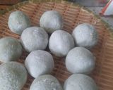 Hình bước làm 3 của món Bánh khúc lá nếp