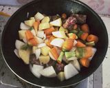 รูปขั้นตอนการทำที่ 7 ของ Halloween Meal: สตูว์ซี่โครงหมู