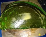 Foto langkah ke 7 dari resep Martabak Pandan Keju dan Vanilla Coklat (Teflon).