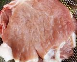 Hình bước làm 1 của món Sườn Cốt Lết Xốt Dầu Hào
