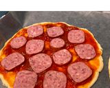 Hình bước làm 2 của món Pizza Tôm / Pizza Xúc Xích