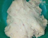 A picture of step 1 of Potato Balls.