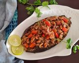 ওয়ালনাট স্টাফড এগপ্ল্যান্ট বোট (Walnut Stuffed Eggplant Boat recipe in Bengali) রেসিপির ধাপ 5 ছবি