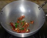A picture of step 2 of Masala murmure.